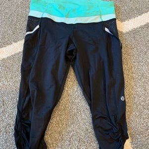 Lululemon crop athletic capris women’s size 6